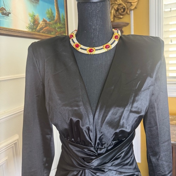 Express Long Dress Body hugging - Picture 9 of 14